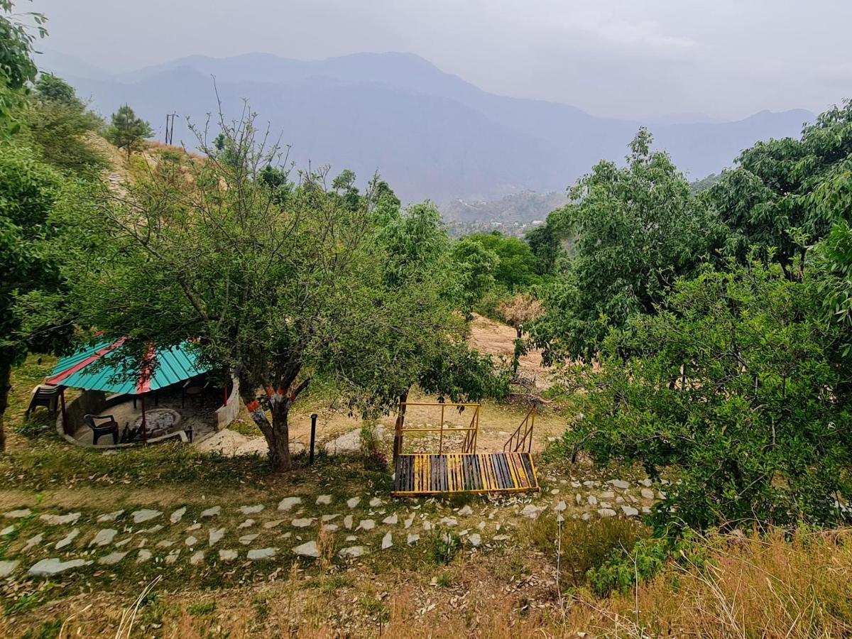 The Kanatal Arbour Канатал Екстериор снимка